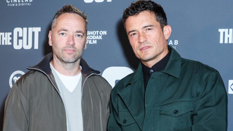 شون إليس وأورلاندو بلوم ، إم جي باسيت شون إليس وأورلاندو بلوم ، إم جي باسيت