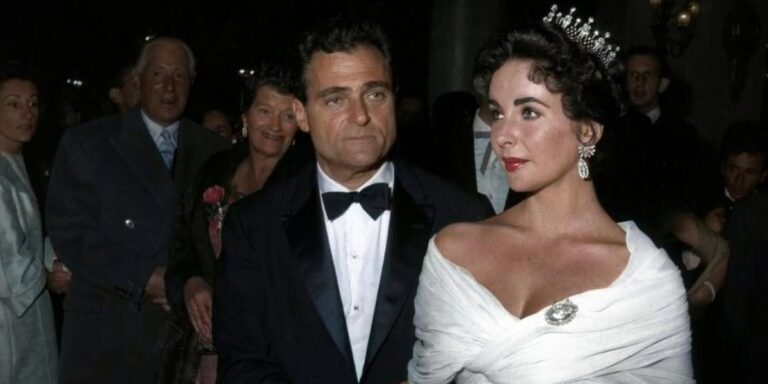 قصص الحب والموضة بين الأمس واليوم.. شاهدوا ثنائيات هوليوود بإطلالات منسقة مع الشريك تعكس الانسجام العاطفي