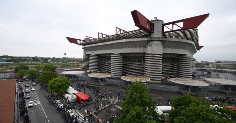 ميلان وإنتر يتوصلان إلى اتفاق لشراء منطقة “سان سيرو” نيكو باز يواصل إغراء ريال مدريد بهدف رائع في الدوري الإيطالي