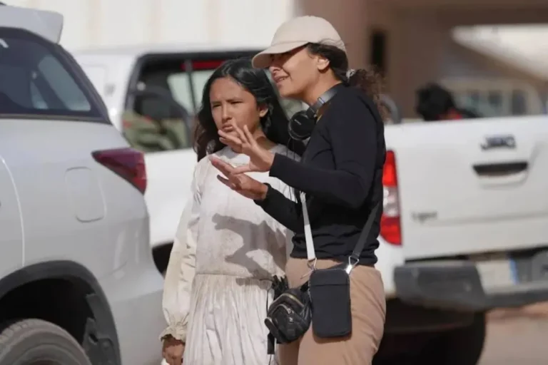 «هجرة»… رحلة بين الأجيال والصحراء «هجرة»... رحلة بين الأجيال والصحراء