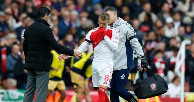 ليفربول يراقب مدافع بايرن ميونيخ لتعويض كوناتي