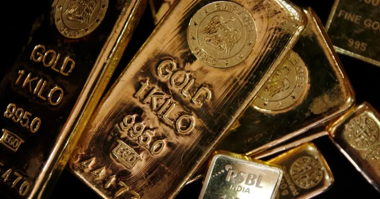 أوقية الذهب تتجاوز 4 آلاف دولار للمرة الأولى أوقية الذهب تتجاوز 4 آلاف دولار للمرة الأولى