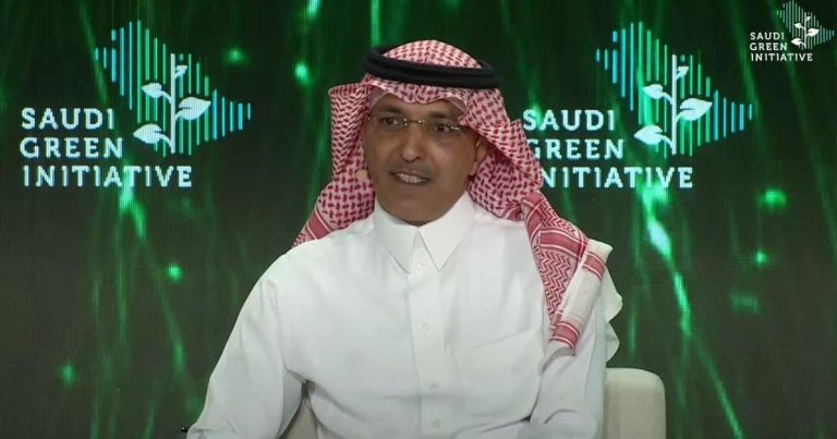 اقتصاد الشرق مع Bloomberg