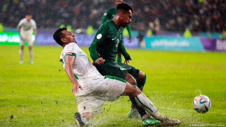 السعودية وقطر تصعدان لمونديال 2026 على حساب العراق والإمارات – DW – 2025/10/14