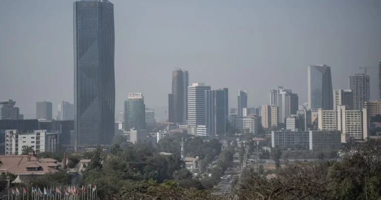 بعد إطلاق أول مصفاة.. هل لدى إثيوبيا مقومات بناء صناعة نفطية بعد إطلاق أول مصفاة.. هل لدى إثيوبيا مقومات بناء صناعة نفطية