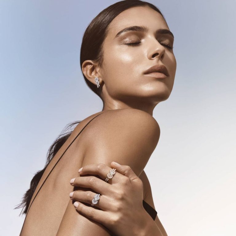 ساعات ومجوهرات
                        مجموعة Chance Infinie من FRED: أنوثة متجدّدة... وحظّ في أنقى صوره
                        
                            03 تشرين الأول 2025