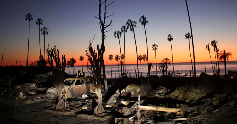 سيظل الرجل المتهم بإشعال حرائق الغابات الأكثر تدميراً في تاريخ لوس أنجلوس مسجونًا