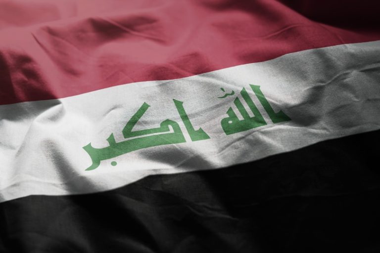 عقوبات أمريكا.. محاولة لإعادة هندسة “التوازنات والخريطة السياسية” في العراق قبيل الانتخابات عقوبات أمريكا.. محاولة لإعادة هندسة "التوازنات والخريطة السياسية" في العراق قبيل الانتخابات