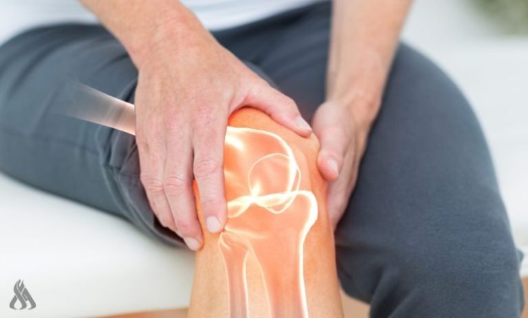 علاج جديد يخفف آلام الركبة دون جراحة أو أدوية