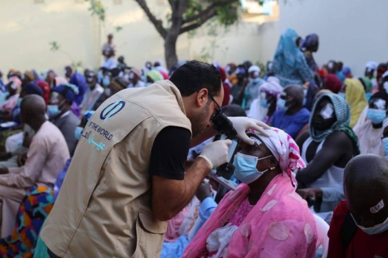 فريق «عين العالم» يجدد التزامه بإنهاء العمى الممكن تفاديه فريق «عين العالم» يجدد التزامه بإنهاء العمى الممكن تفاديه