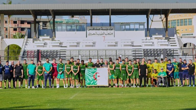 كرة القدم: شبيبة القبائل تعود لمنافسات دوري أبطال أفريقيا بمواجهة قوية أمام الاتحاد المنستيري كرة القدم: شبيبة القبائل تعود لمنافسات دوري أبطال أفريقيا بمواجهة قوية أمام الاتحاد المنستيري