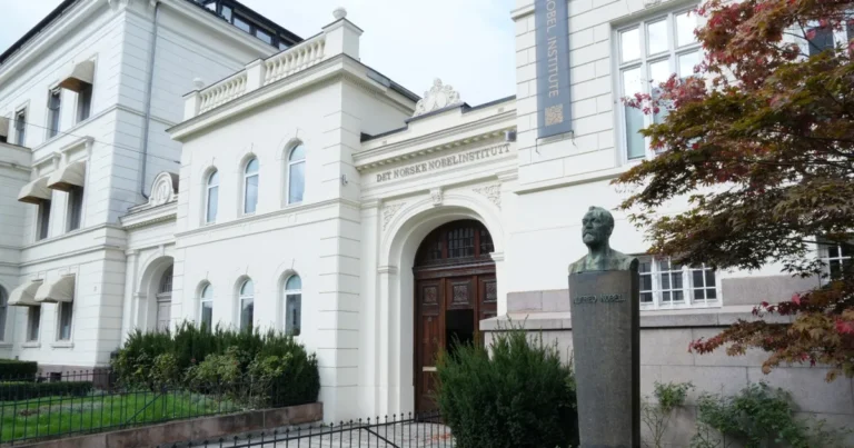 كل ما تريد معرفته عن جوائز نوبل 2025 كل ما تريد معرفته عن جوائز نوبل 2025