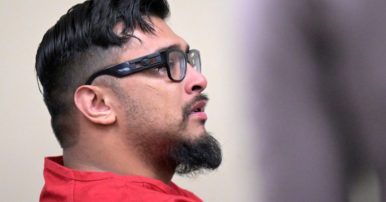 والد كاليفورنيا الذي زيف اختطاف الرضيع يعترف بأنه مذنب في قتل الصبي والد كاليفورنيا الذي زيف اختطاف الرضيع يعترف بأنه مذنب في قتل الصبي