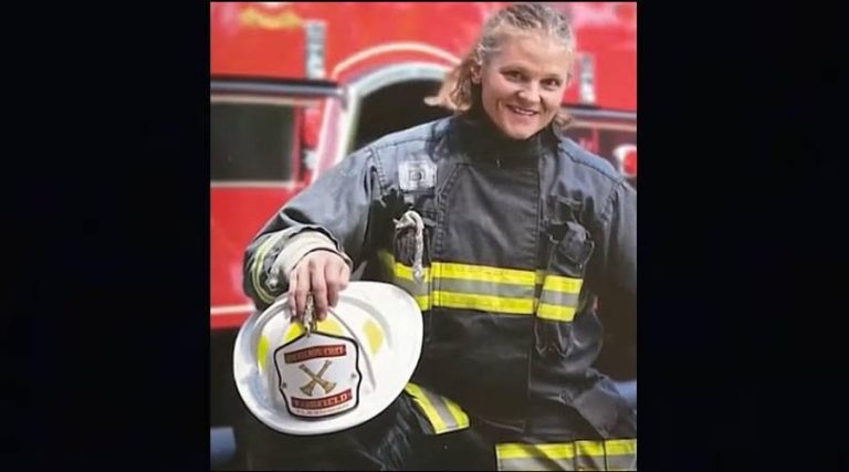 1.7 مليون دولار تعويض تنمر على ارتداء نظارات 1.7 مليون دولار تعويض تنمر على ارتداء نظارات