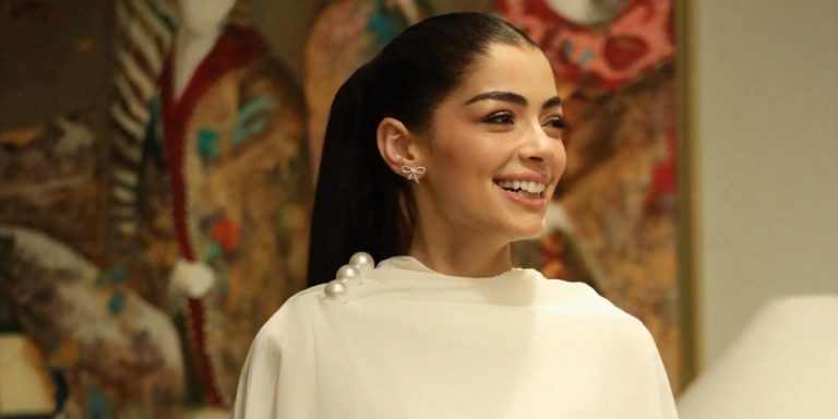 3 صيحات تمسكت بها ليلى أحمد زاهر قبل وبعد الزواج وحافظت على أسلوبها في اختيار إطلالاتها 3 صيحات تمسكت بها ليلى أحمد زاهر قبل وبعد الزواج وحافظت على أسلوبها في اختيار إطلالاتها