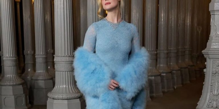 أناقة مترفة للنجمات في حفل Lacma 2025 .. مزيج من التصاميم الجذابة والناعمة