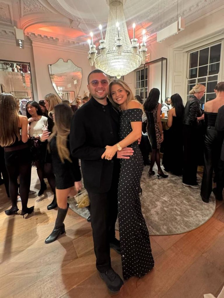 إطلالات المشاهير
إطلالات كريستينا صعب… أناقة لافتة بصيحات متنوّعة تعكس فهماً عميقاً للموضة الحديثة
14 تشرين الثاني 2025 إطلالات المشاهير
إطلالات كريستينا صعب… أناقة لافتة بصيحات متنوّعة تعكس فهماً عميقاً للموضة الحديثة
14 تشرين الثاني 2025