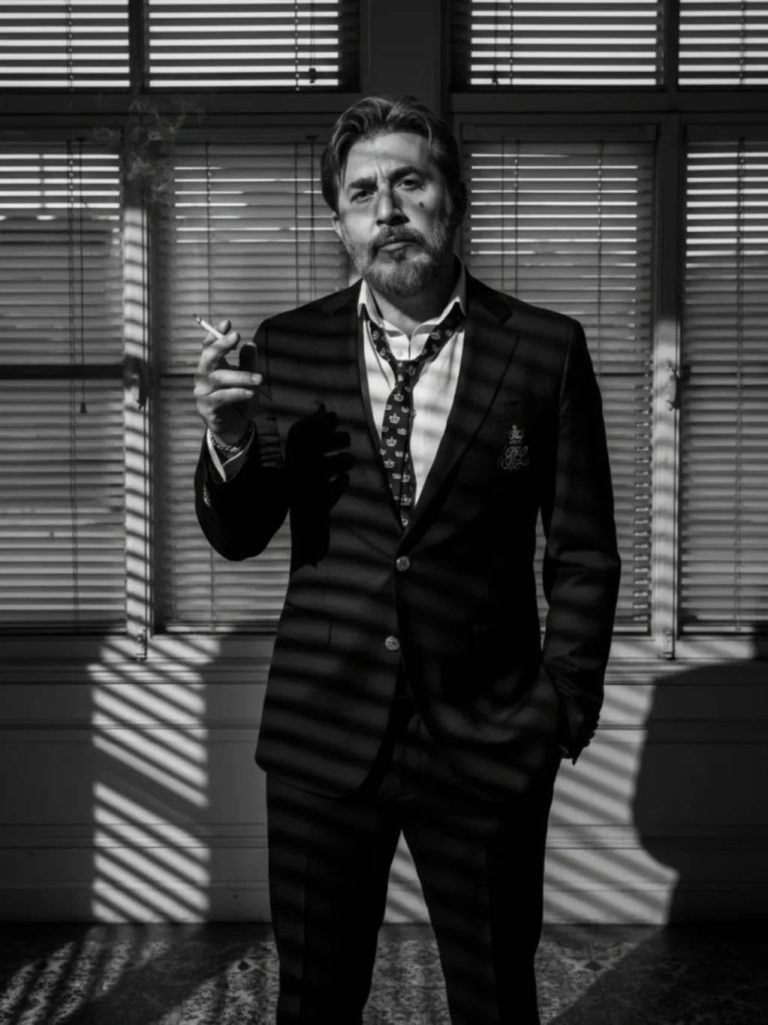 إطلالات النجوم
أول ظهور لعابد فهد في “سعادة المجنون”.. إطلالة سوداء وبيضاء تعكس عمق الشخصية
22 تشرين الثاني 2025 إطلالات النجوم
أول ظهور لعابد فهد في "سعادة المجنون".. إطلالة سوداء وبيضاء تعكس عمق الشخصية
22 تشرين الثاني 2025