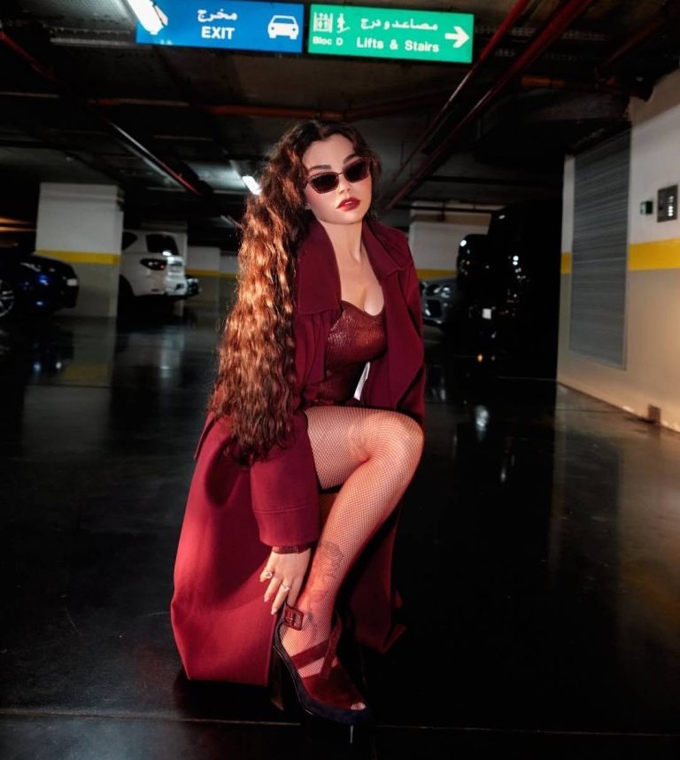 إطلالات النجوم
هيفاء وهبي تبهر الجميع بفستانها باللون البرغندي
08 تشرين الثاني 2025 إطلالات النجوم
هيفاء وهبي تبهر الجميع بفستانها باللون البرغندي
08 تشرين الثاني 2025