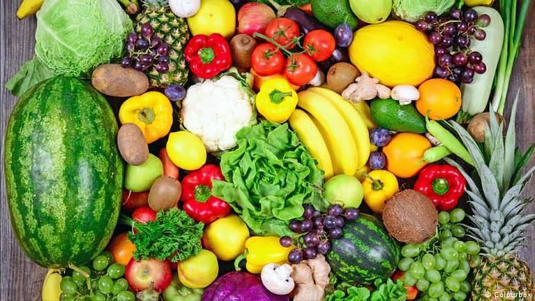 الأطعمة الغنية بالإنزيمات تجدد حيوية الجسم