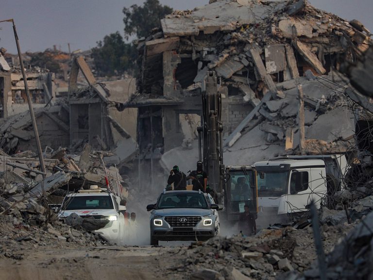 القسام تنتشل جثة الضابط الإسرائيلي هدار غولدن من رفح | أخبار القسام تنتشل جثة الضابط الإسرائيلي هدار غولدن من رفح | أخبار