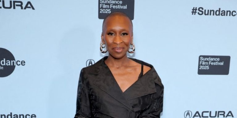 النجمات في مهرجان صندانس 2025.. يجمعن بين الإطلالات العملية المريحة والفساتين الراقية النجمات في مهرجان صندانس 2025.. يجمعن بين الإطلالات العملية المريحة والفساتين الراقية