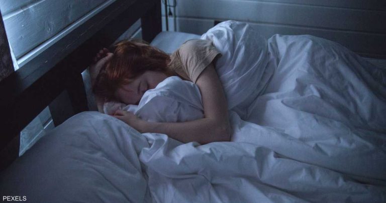 النوم على فترتين.. عادة قديمة توقف عنها أجدادنا النوم على فترتين.. عادة قديمة توقف عنها أجدادنا