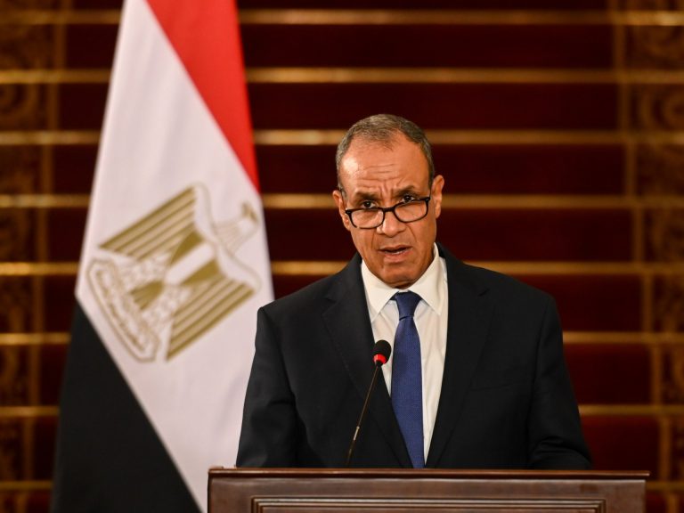 بدر عبد العاطي لصحيفة “لا ريبوبليكا”: مصر ترفض أي تقسيم لغزة | أخبار بدر عبد العاطي لصحيفة "لا ريبوبليكا": مصر ترفض أي تقسيم لغزة | أخبار