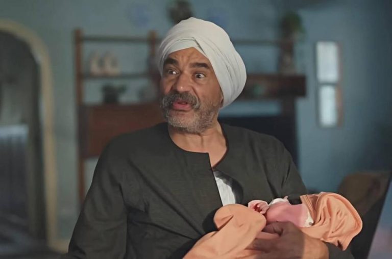 حاول تهنئته فاكتشف وفاته.. مخرج مسلسل «كارثة طبيعية» ينعى أحد الممثِّلين في العمل