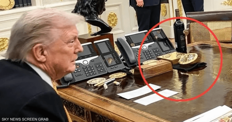 ساعة ذهبية على مكتب ترامب تثير الجدل.. من قدّم الهدية؟ ساعة ذهبية على مكتب ترامب تثير الجدل.. من قدّم الهدية؟