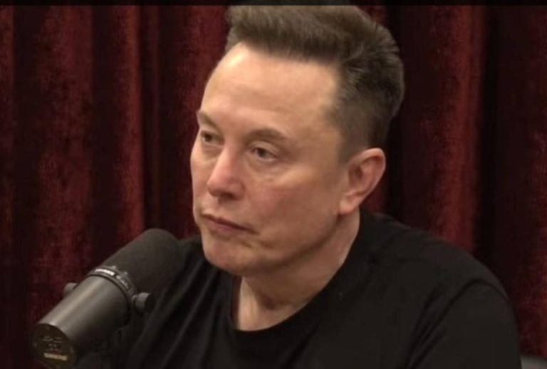 طبيب: التوتر المزمن يهدد حياة ماسك ويؤثر في ذاكرته وتركيزه طبيب: التوتر المزمن يهدد حياة ماسك ويؤثر في ذاكرته وتركيزه