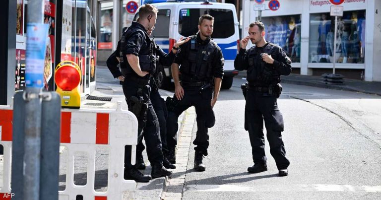 طفل يشعل استنفارا أمنيا في ألمانيا.. السبب “غريب” طفل يشعل استنفارا أمنيا في ألمانيا.. السبب "غريب"