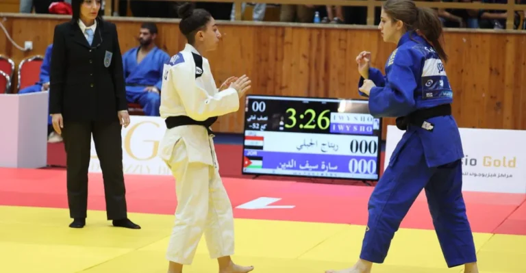 فضية جديدة للدفاع الجوي العراقي في بطولة غرب آسيا للأندية فضية جديدة للدفاع الجوي العراقي في بطولة غرب آسيا للأندية