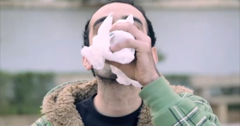 ما ‫مخاطر مشروبات الطاقة على صحة المراهقين؟ | صحة