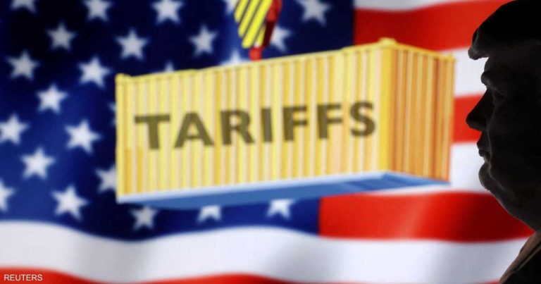 هل تُرغم المحكمة العليا ترامب على إيجاد بدائل لفرض الرسوم؟ .