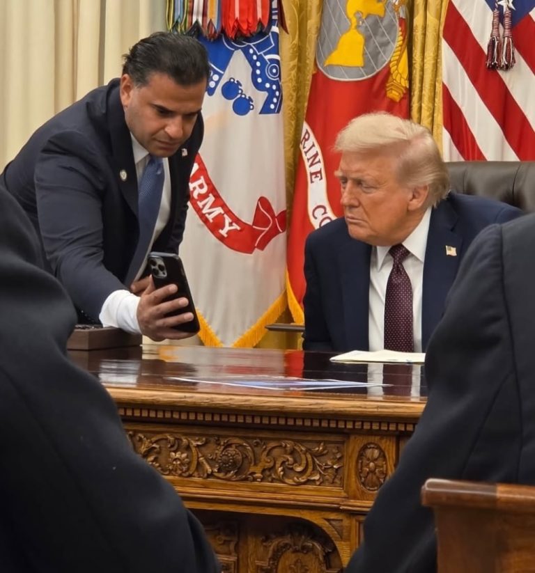 وصاية مباشرة من "سافايا-ترامب".. هل يكتب البيت الأبيض ملامح الحكومة بدلاً عن القوى العراقية؟