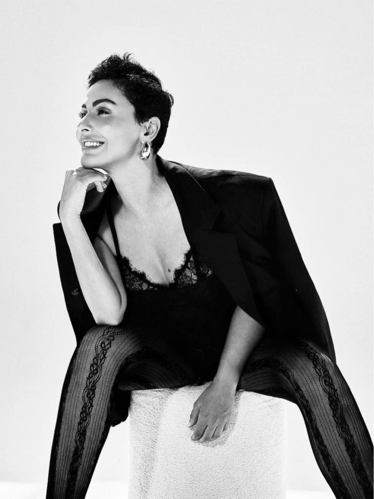 إطلالات المشاهير
ميس حمدان تتألق بمزج الدانتيل والشيفون
13 كانون الأول 2025 إطلالات المشاهير
ميس حمدان تتألق بمزج الدانتيل والشيفون
13 كانون الأول 2025