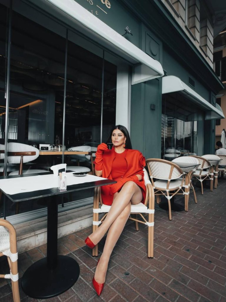 إطلالات النجوم
                        النجمات يتألقن بالأحمر في ليلة الميلاد بأساليب مختلفة
                        
                            25 كانون الأول 2025