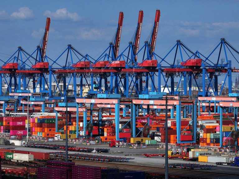 ارتفاع مفاجئ للصادرات الألمانية بدعم من التجارة مع أوروبا | اقتصاد ارتفاع مفاجئ للصادرات الألمانية بدعم من التجارة مع أوروبا | اقتصاد