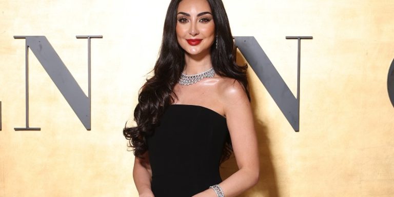 الأبيض والأسود يختصران مشهد الأناقة الراقية في فعاليات مهرجان البحر الأحمر السينمائي 2025..صور الأبيض والأسود يختصران مشهد الأناقة الراقية في فعاليات مهرجان البحر الأحمر السينمائي 2025..صور