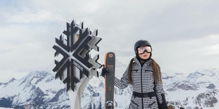 صور.. تألقي بإطلالات مناسبة للمناطق الثلجية من وحي أحدث ظهور لعاشقات الموضة