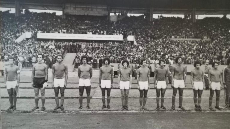 كأس الأمم الأفريقية 1976: “قاتلنا خارج الميدان وداخله”… قصة لقب يتيم انتزعه المغرب وسط الحرب كأس الأمم الأفريقية 1976: "قاتلنا خارج الميدان وداخله"... قصة لقب يتيم انتزعه المغرب وسط الحرب