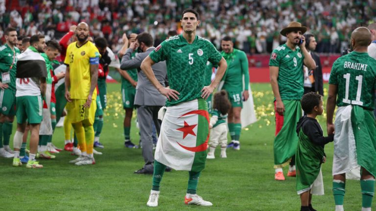 كأس العرب: الجزائر تتعادل سلبا مع السودان والعراق يفوز على البحرين كأس العرب: الجزائر تتعادل سلبا مع السودان والعراق يفوز على البحرين