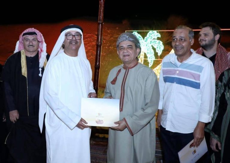 «يا زين».. فرجة فولكلورية من روح البادية «يا زين».. فرجة فولكلورية من روح البادية