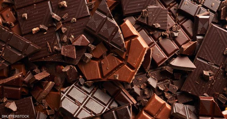 8 أطعمة لتحسين المزاج والوقاية من الاكتئاب