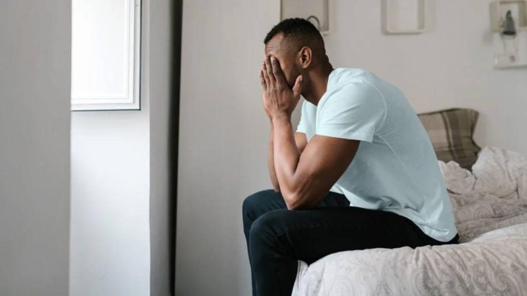 أخطر من الكحول.. ماذا يحدث للمخ عند عدم النوم ليلاً؟