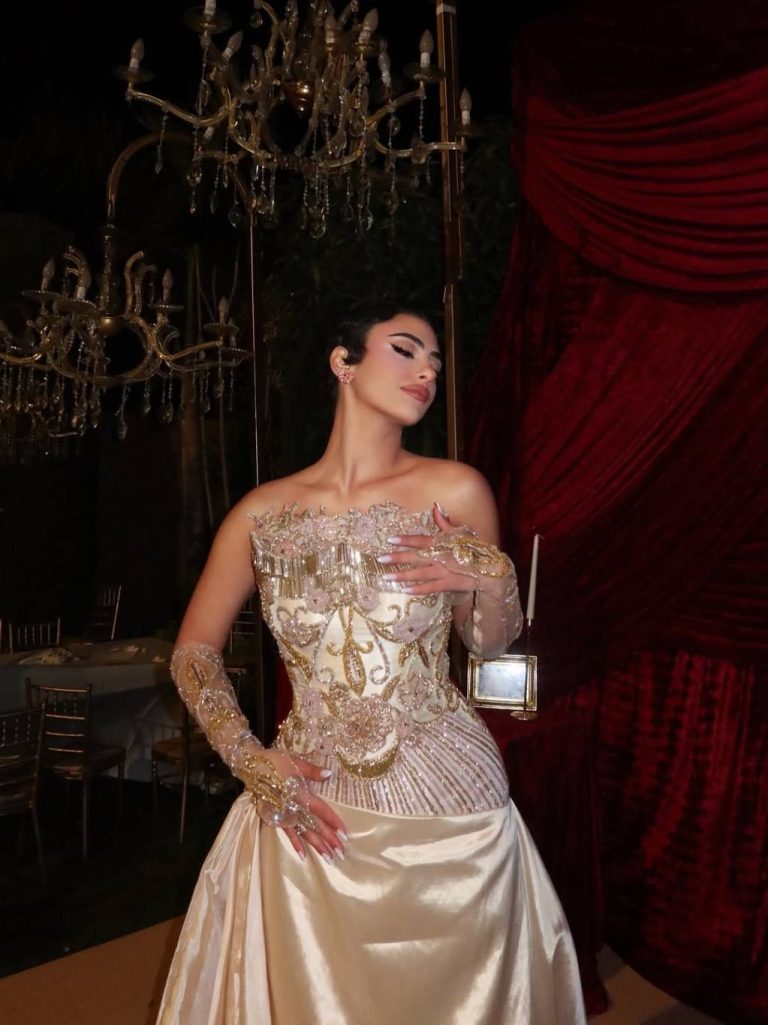 إطلالات المشاهير
المؤثّرة شيماء صبري تتألق بفستان أنيق يوم خطوبتها
06 كانون الثاني 2026 إطلالات المشاهير
المؤثّرة شيماء صبري تتألق بفستان أنيق يوم خطوبتها
06 كانون الثاني 2026