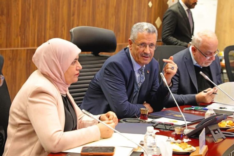 اجتماع وزاري لمناقشة الملفات الاقتصادية » وكالة بغداد اليوم الاخبارية
