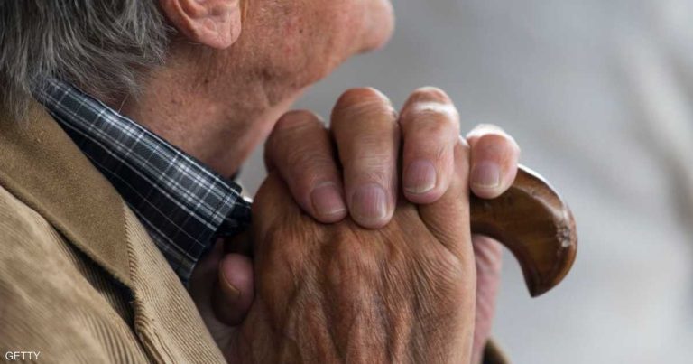 "اختراق علمي".. اختبار دم في منزلك قد يكشف ألزهايمر