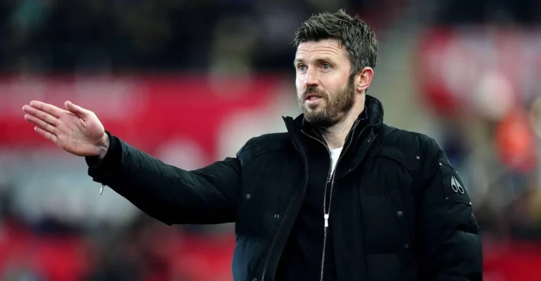 "المانيو" يعيّن لاعبه السابق كاريك خلفاً لمدربه المقال